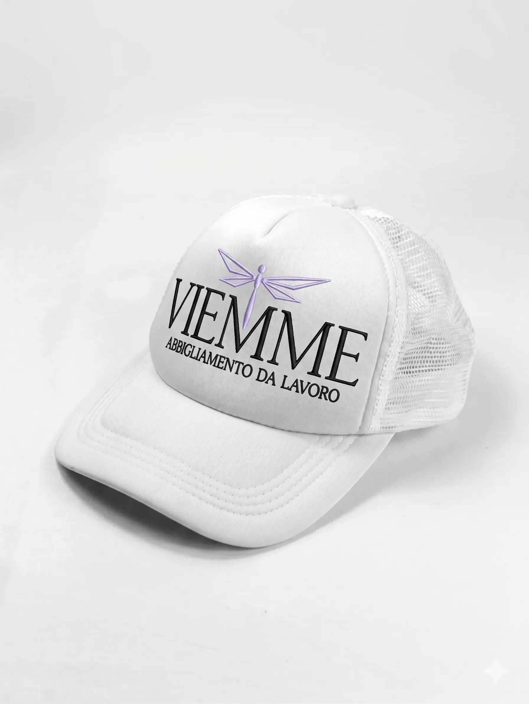 Cappello personalizzato con ricamo logo aziendale